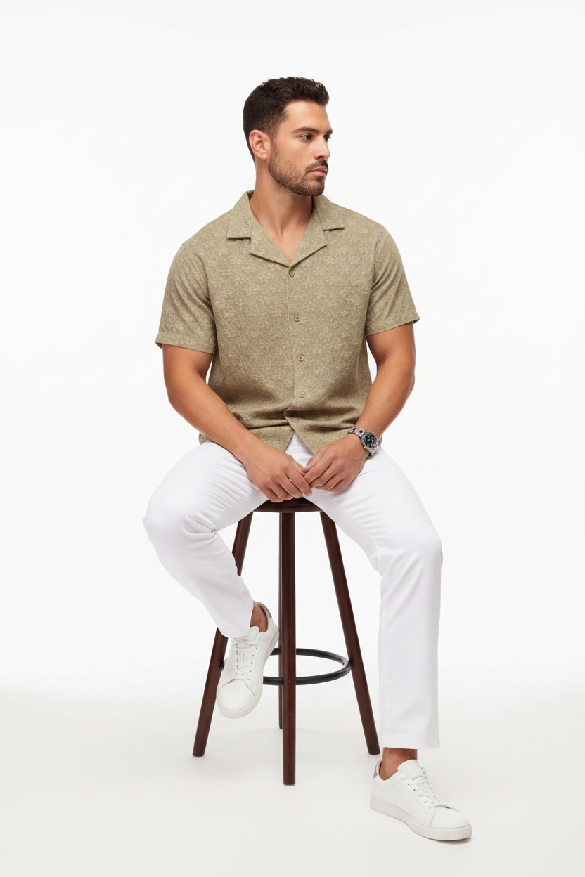 Polo Beige Tostado — Pose lateral